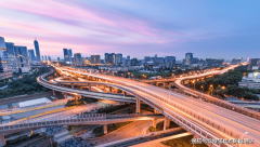 <b>涵盖了长儿园、小学学等各个阶段</b>