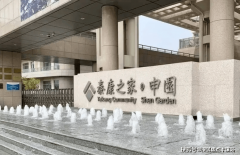 正在广富林受上海之根的文化底蕴——而这一切